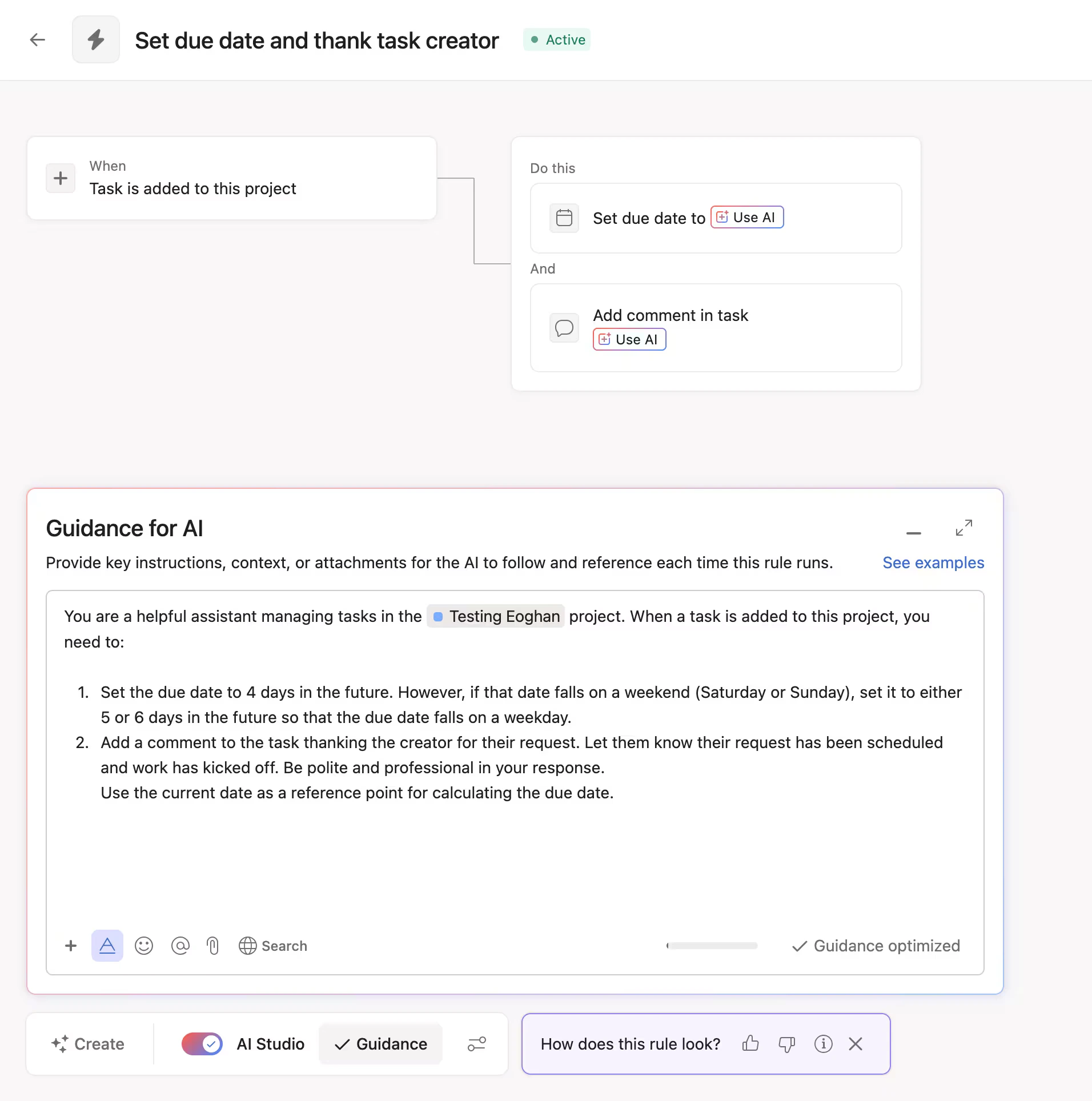 Screenshot der Asana Umgebung mit KI gestütztem Chat zur Erstellung einer Automatisierungsregel für einen individuellen Workflow